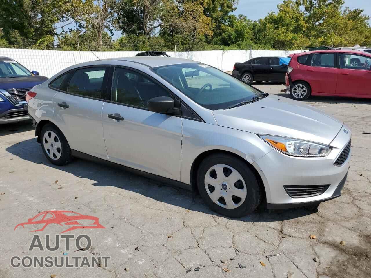 FORD FOCUS 2018 - 1FADP3E29JL293010