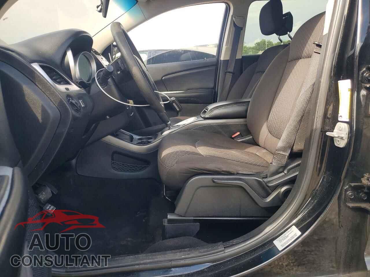 DODGE JOURNEY 2015 - 3C4PDCBG5FT711137