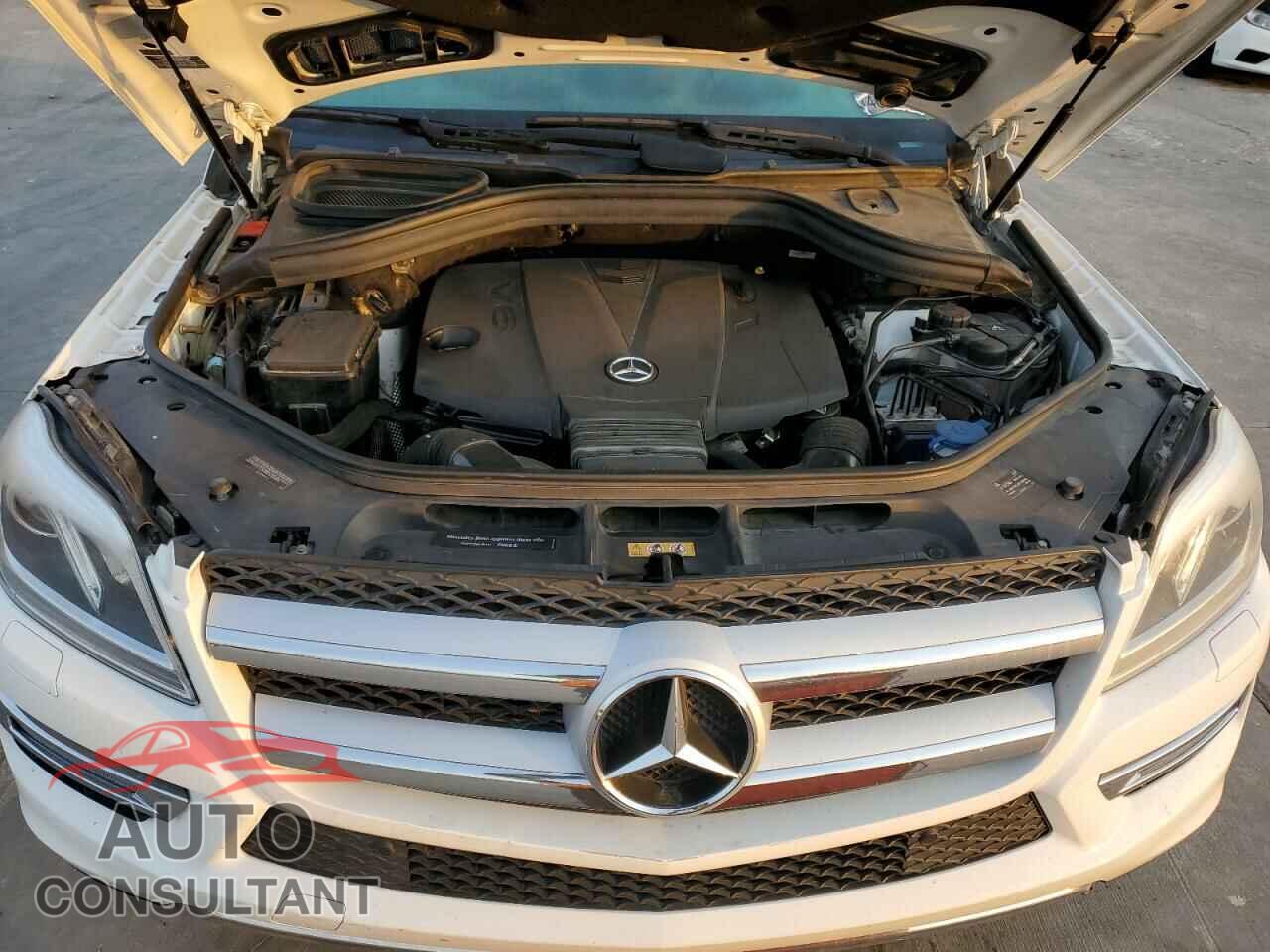 MERCEDES-BENZ GL-CLASS 2015 - 4JGDF2EE1FA450237