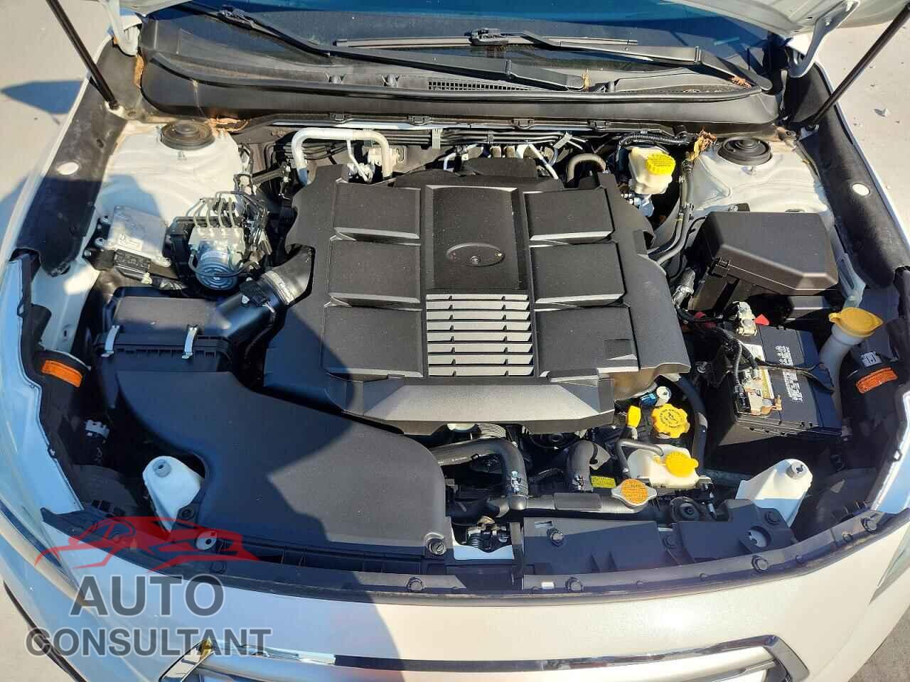SUBARU OUTBACK 2017 - 4S4BSENC1H3207733
