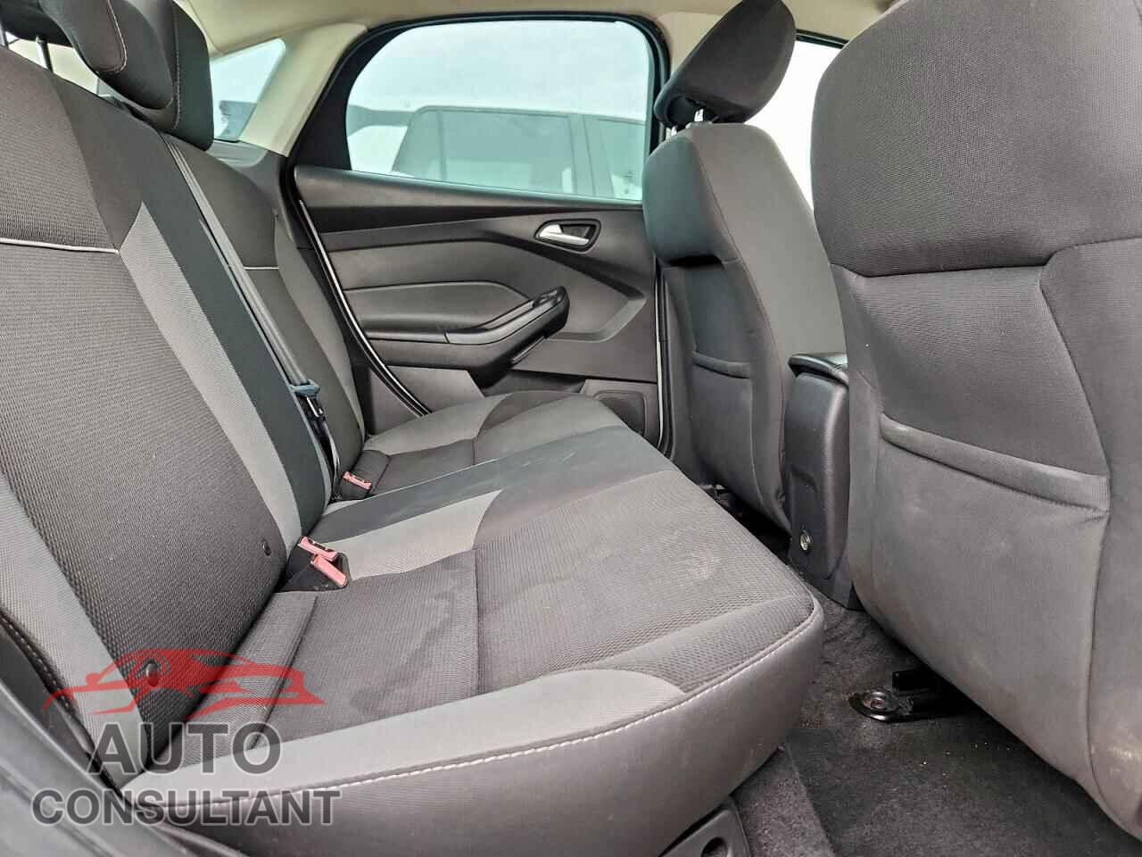 FORD FOCUS 2013 - 1FADP3F23DL163274