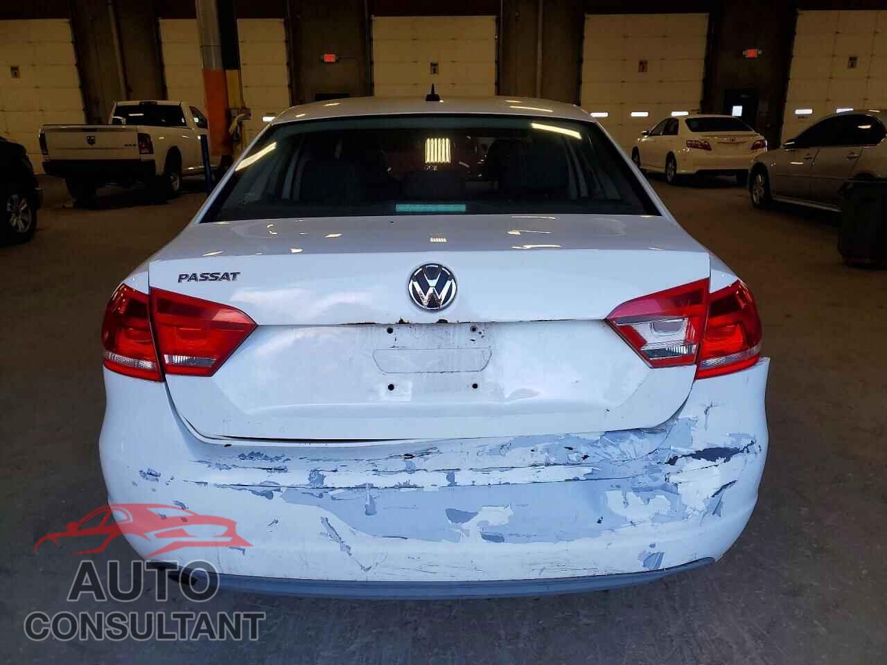 VOLKSWAGEN PASSAT 2012 - 1VWAP7A34CC073664