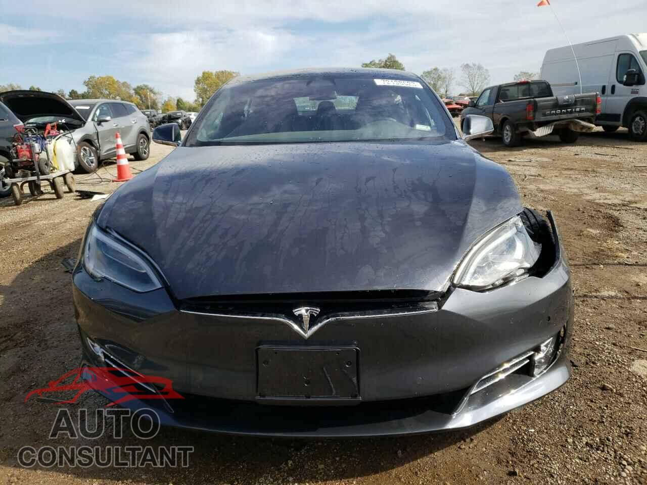 TESLA MODEL S 2018 - 5YJSA1E25JF267918