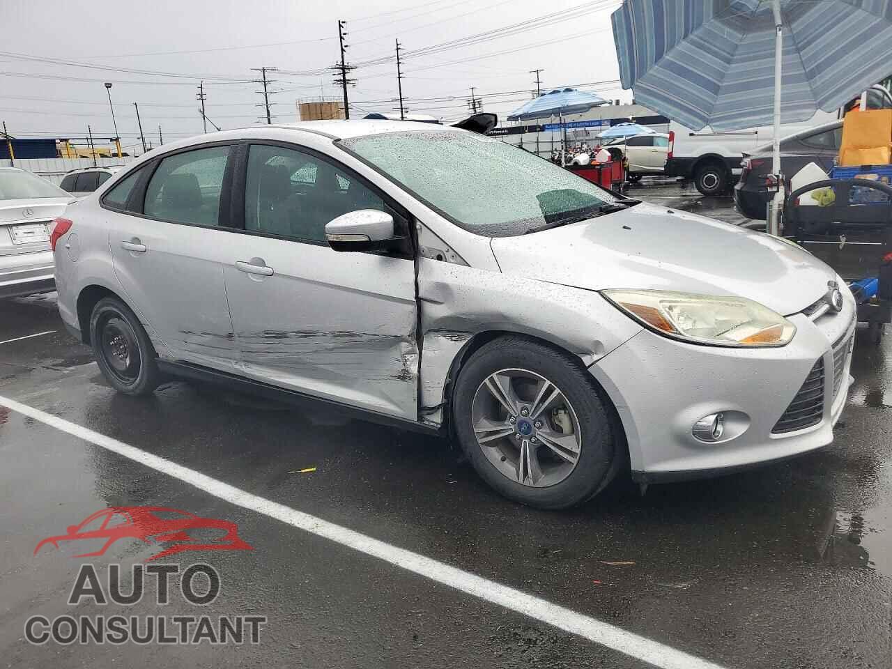 FORD FOCUS 2014 - 1FADP3F22EL342326