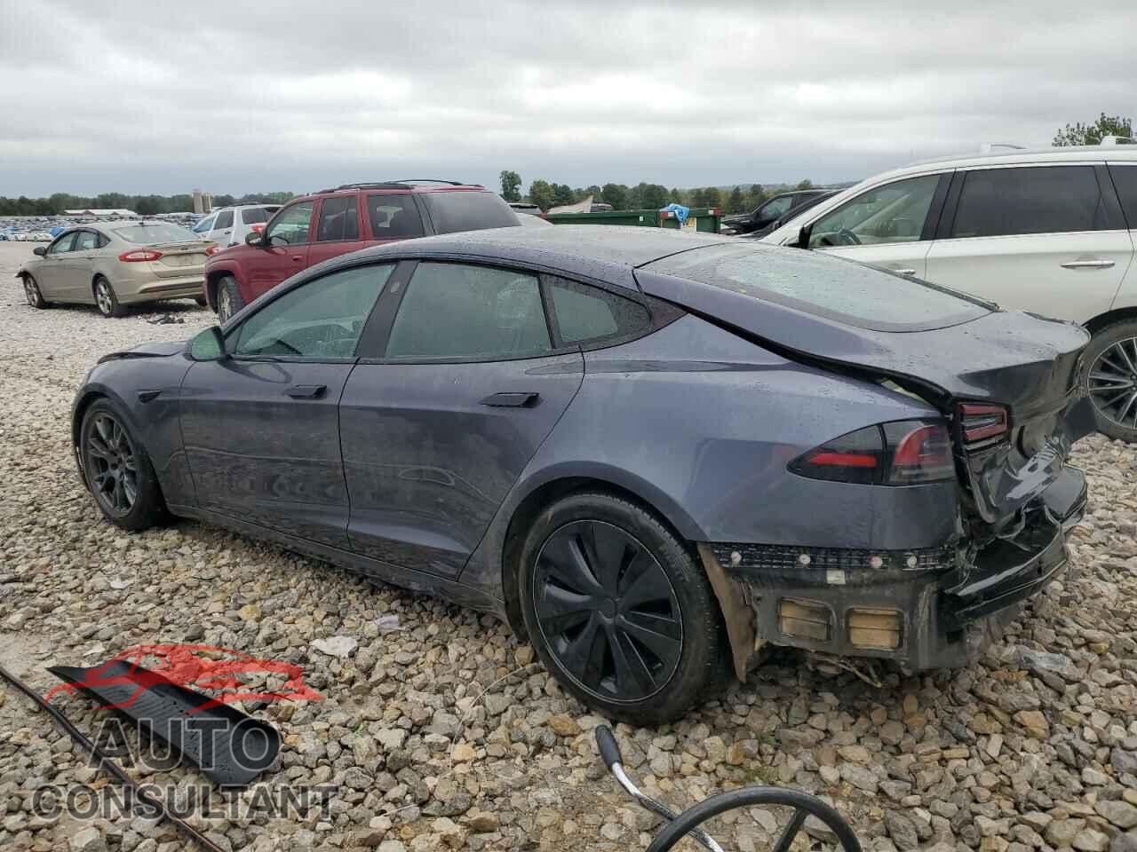 TESLA MODEL S 2022 - 5YJSA1E54NF477586