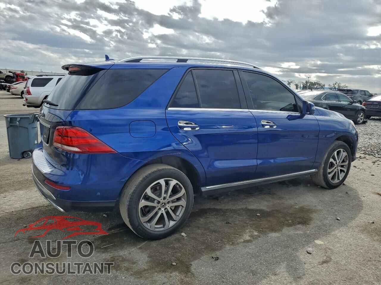 MERCEDES-BENZ GLE-CLASS 2017 - 4JGDA5JB3HA948986