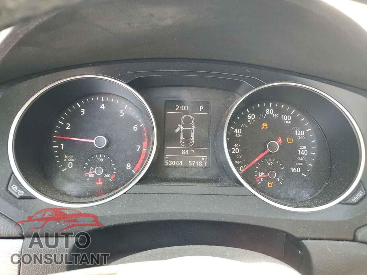 VOLKSWAGEN JETTA 2017 - 3VWDB7AJ5HM411850