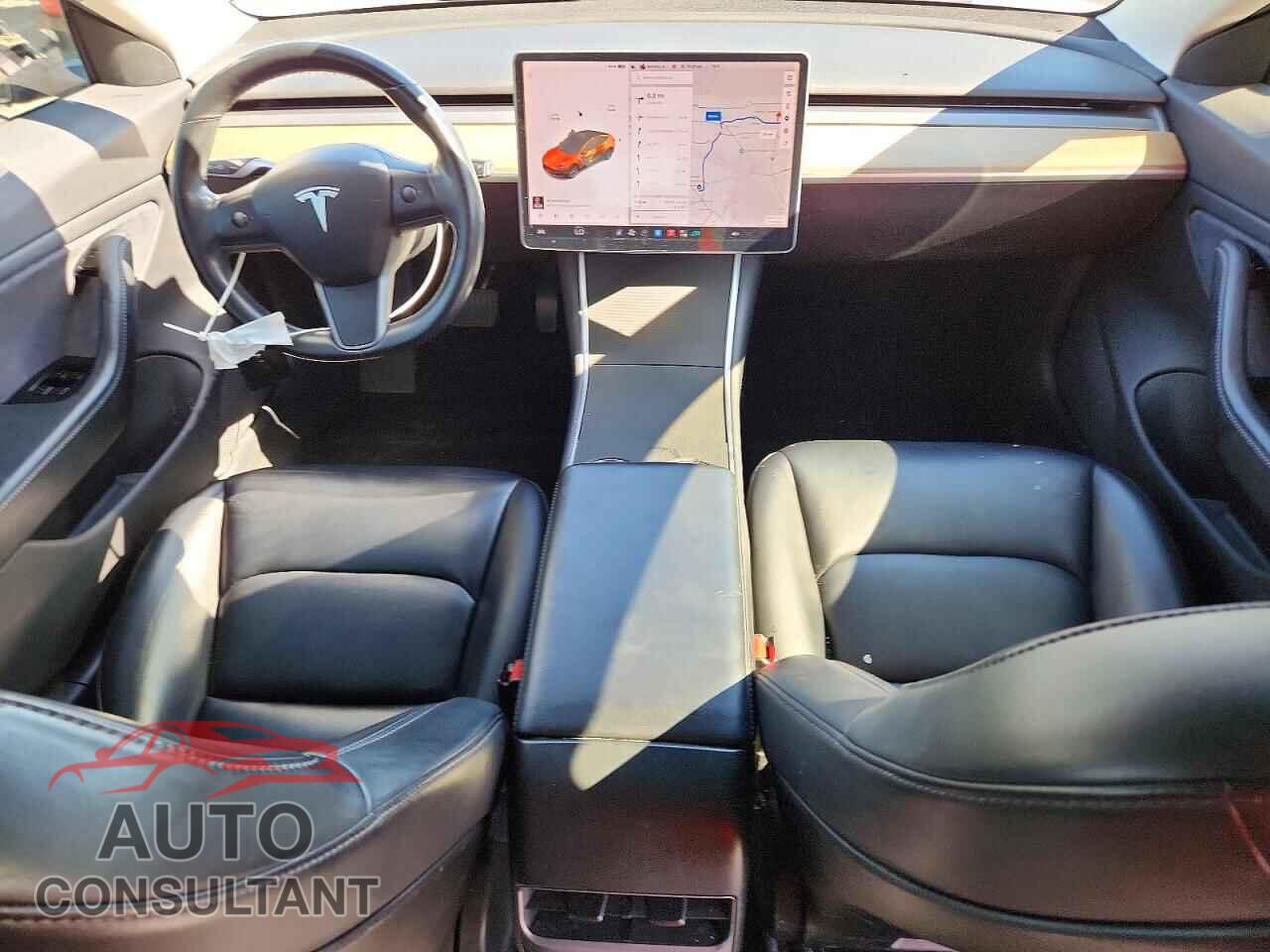 TESLA MODEL 3 2018 - 5YJ3E1EA3JF017271