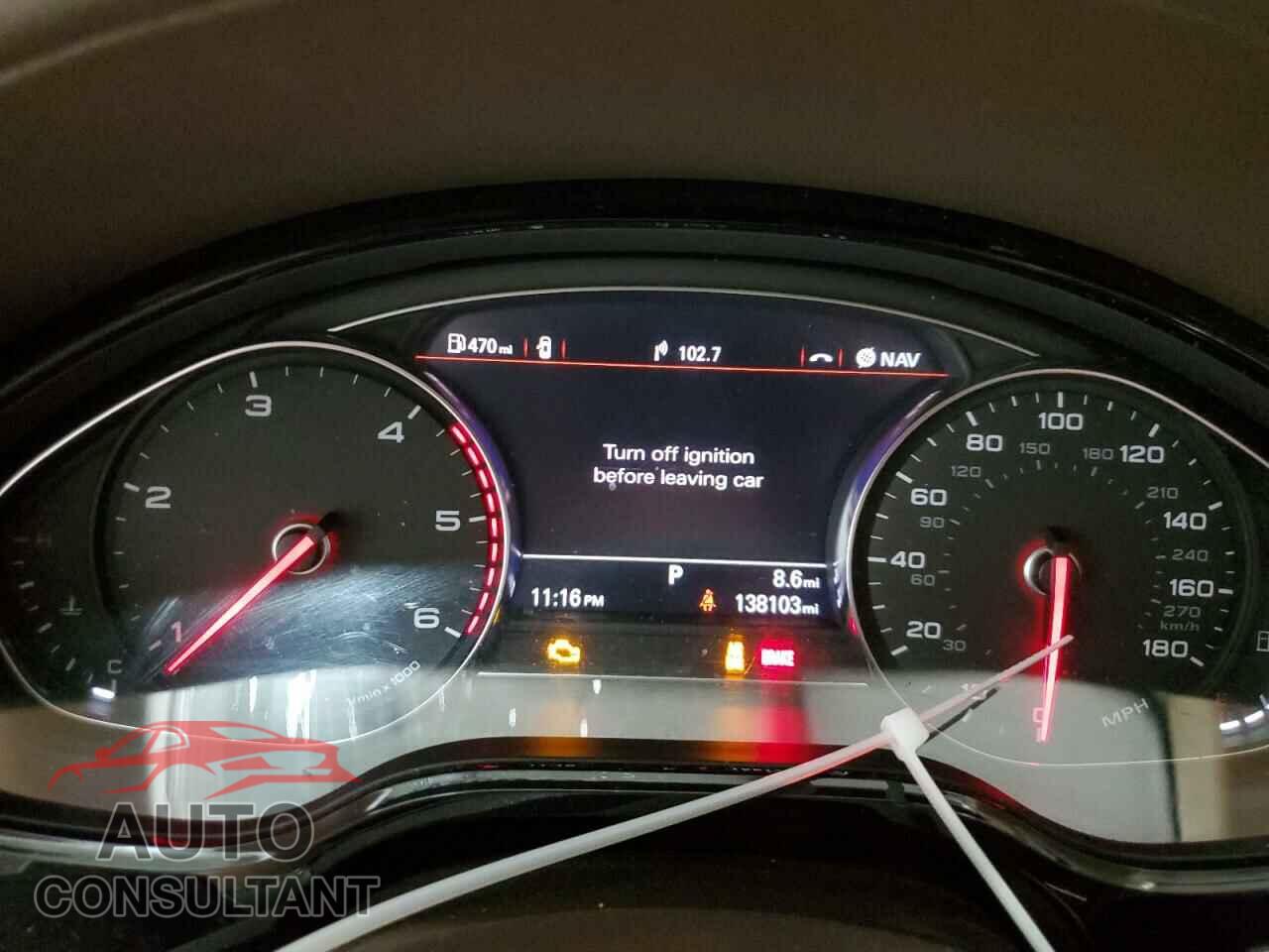 AUDI A8 2015 - WAU3MAFD5FN012106