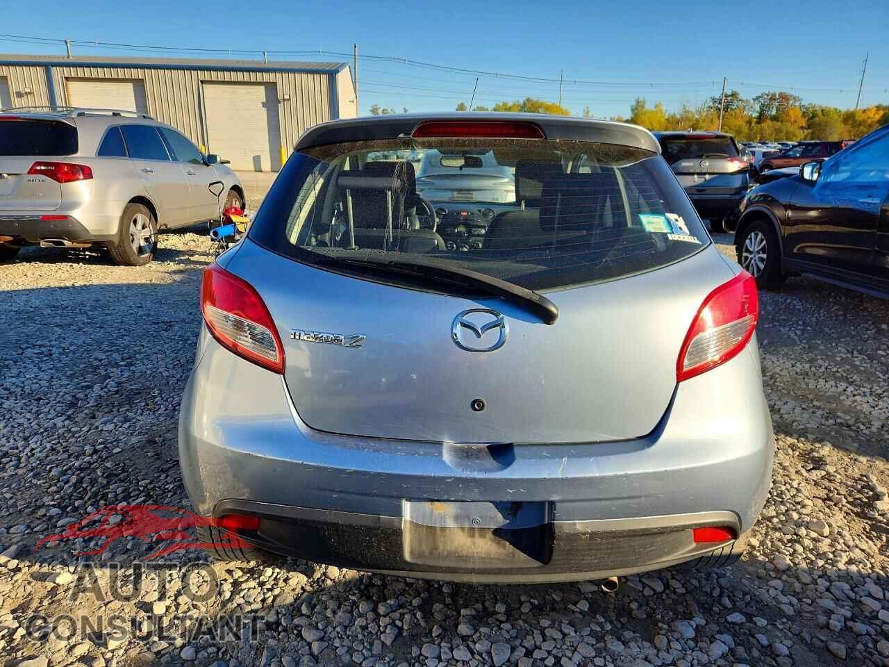 MAZDA 2 2013 - JM1DE1LY4D0158065