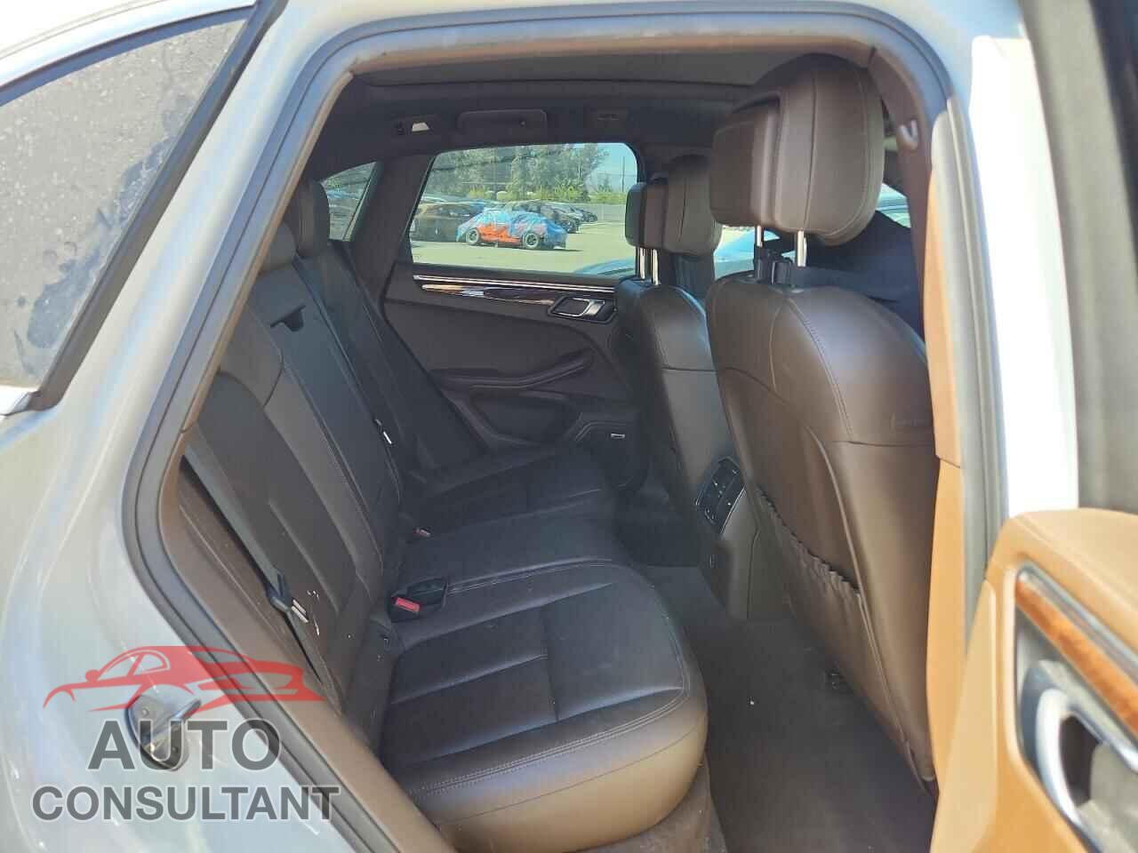 PORSCHE MACAN 2018 - WP1AB2A53JLB37923