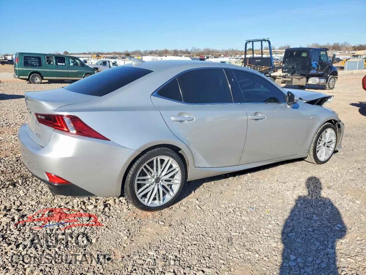 LEXUS IS 2014 - JTHBF1D20E5008259