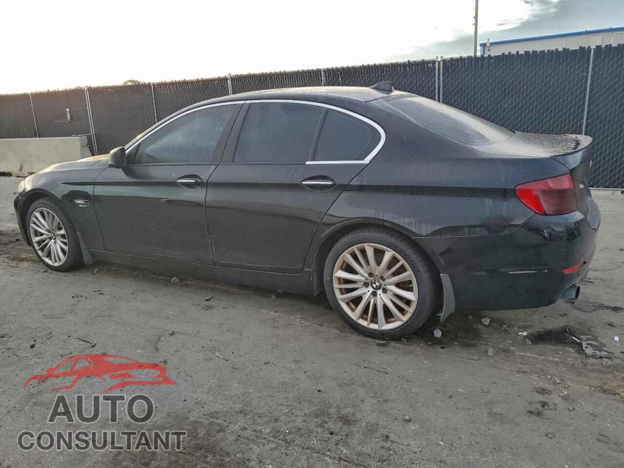 BMW 5 SERIES 2012 - WBAFR7C55CC808988