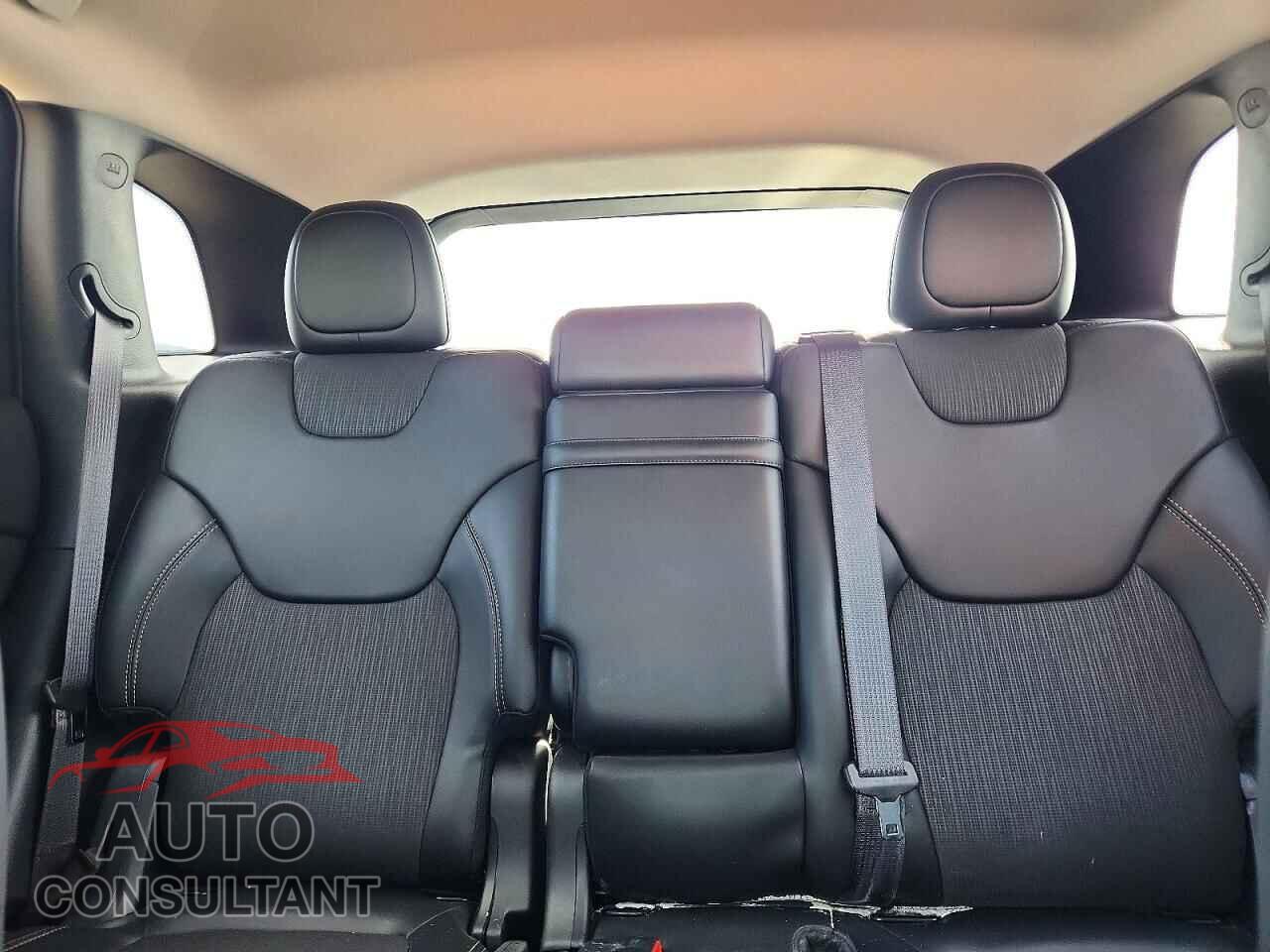 JEEP CHEROKEE 2018 - 1C4PJMLB7JD598758