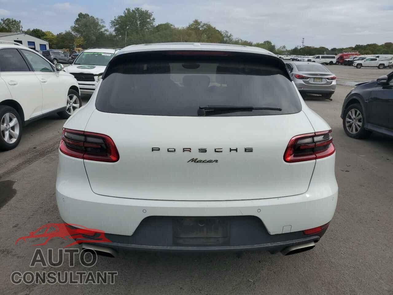 PORSCHE MACAN 2017 - WP1AA2A52HLB03372