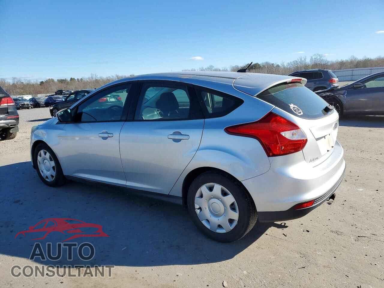 FORD FOCUS 2012 - 1FAHP3K21CL111289
