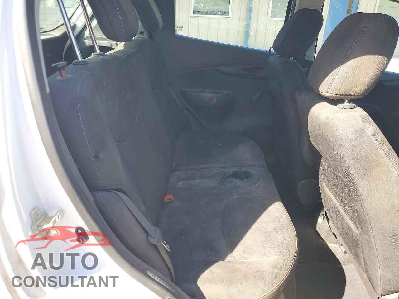 CHEVROLET SPARK 2017 - KL8CB6SAXHC838586