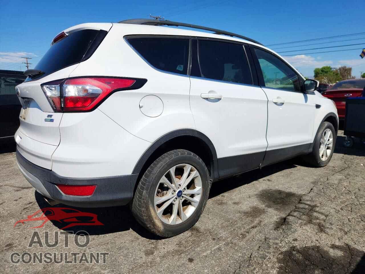 FORD ESCAPE 2018 - 1FMCU9GD7JUD60886
