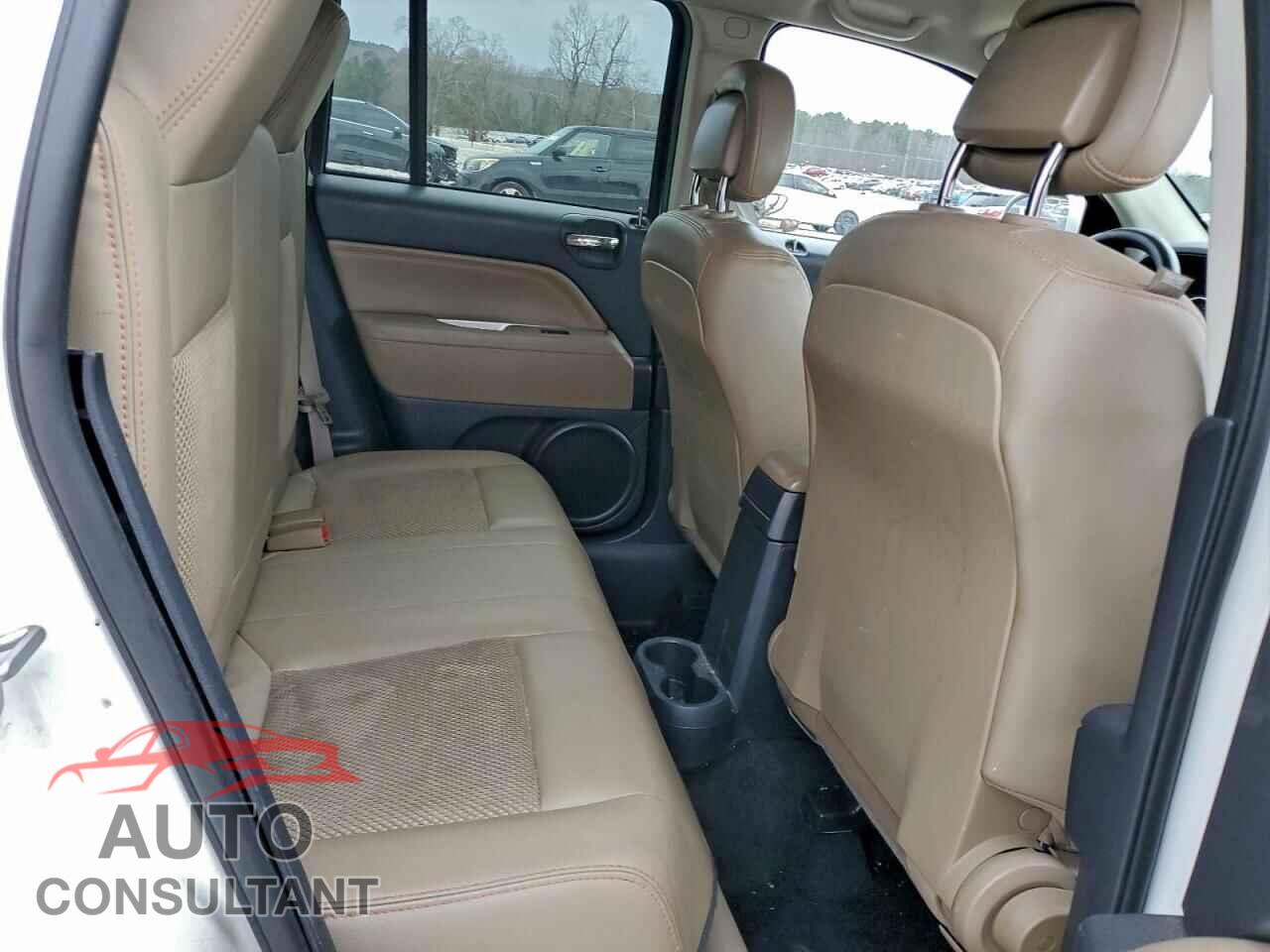 JEEP COMPASS 2015 - 1C4NJCEB2FD398196