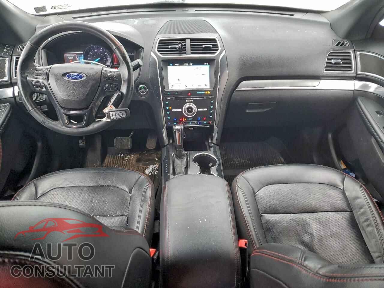 FORD EXPLORER 2018 - 1FM5K8GT4JGC11348