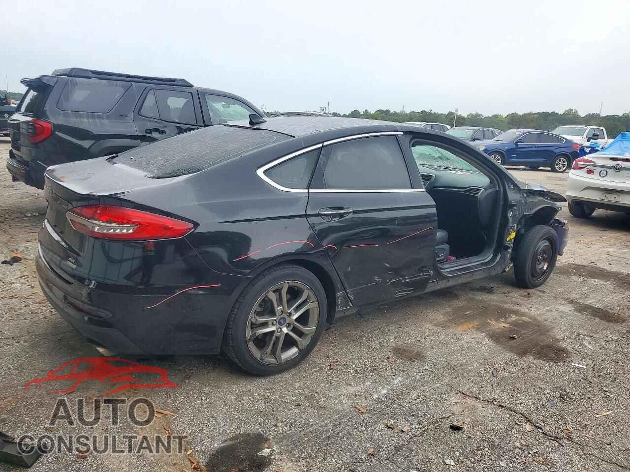 FORD FUSION 2019 - 3FA6P0CD5KR270046