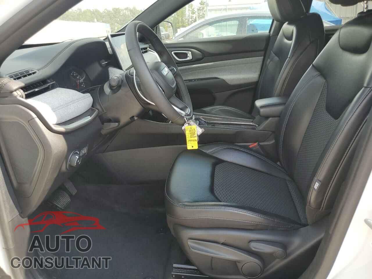 JEEP COMPASS 2023 - 3C4NJDBN6PT553218