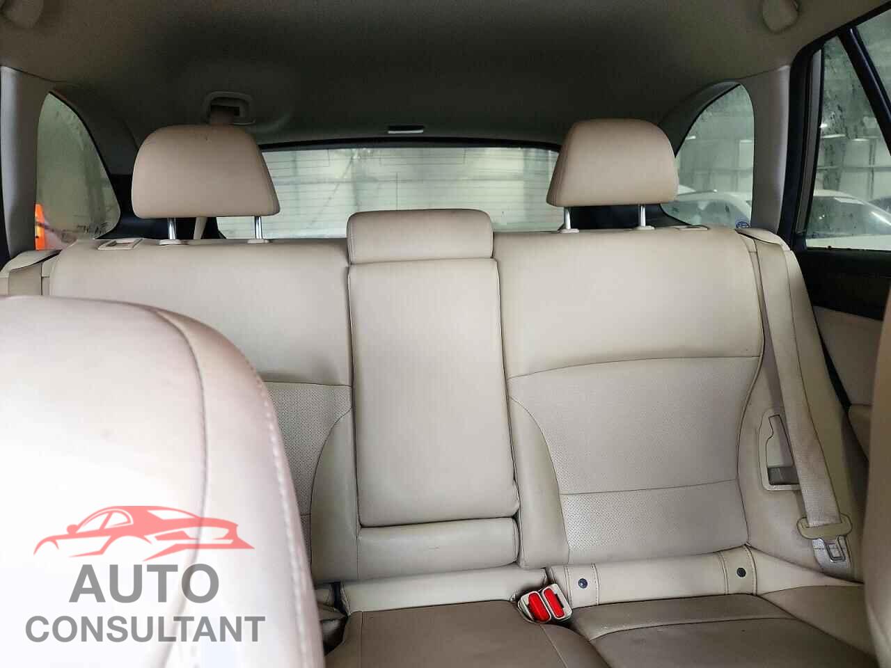 SUBARU OUTBACK 2015 - 4S4BSENC9F3339040