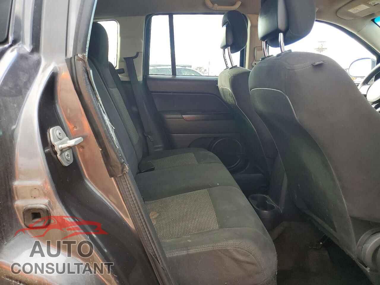 JEEP COMPASS 2014 - 1C4NJCBBXED888405