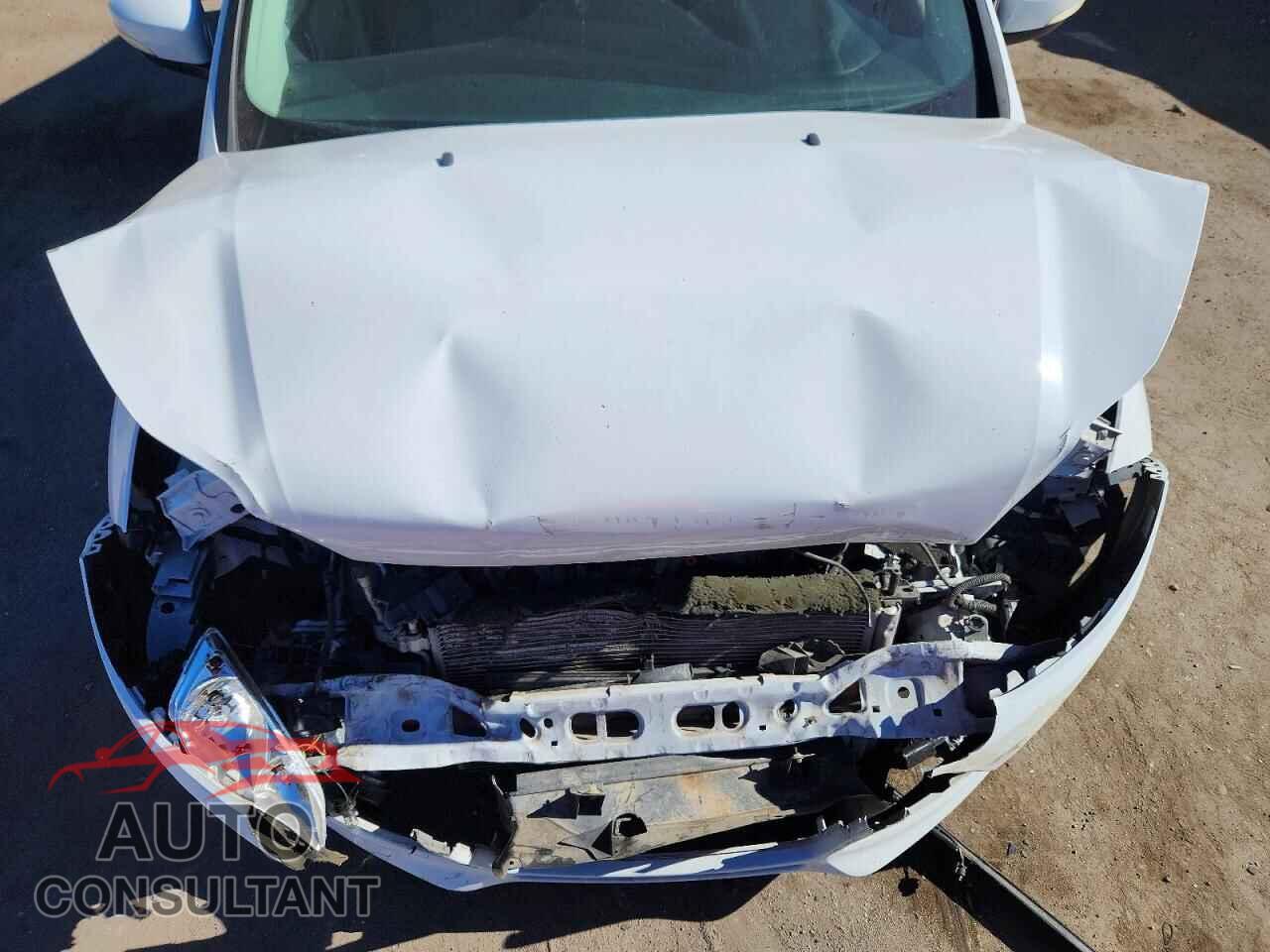 FORD FOCUS 2014 - 1FADP3F23EL294478