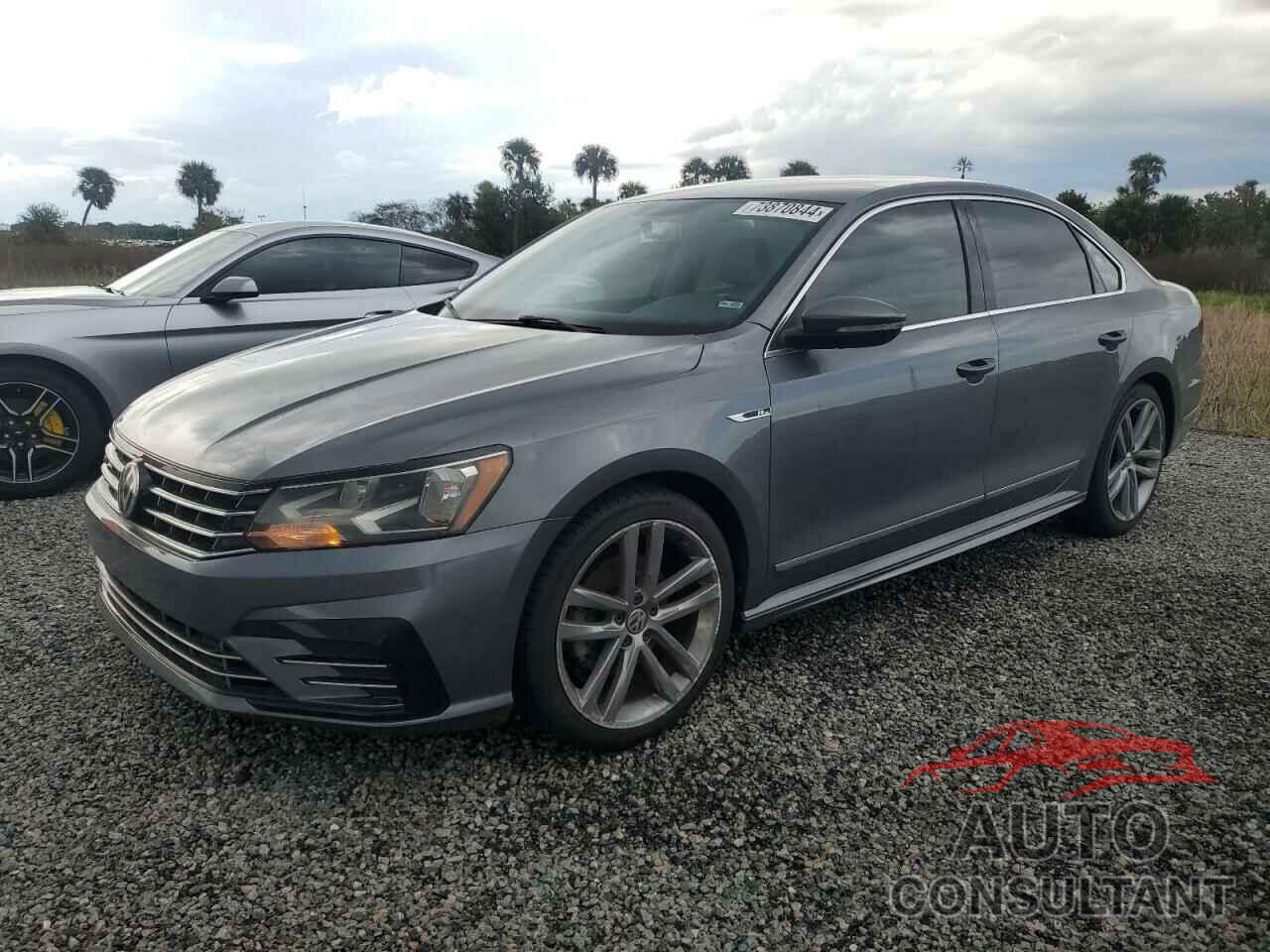 VOLKSWAGEN PASSAT 2017 - 1VWDT7A37HC034115