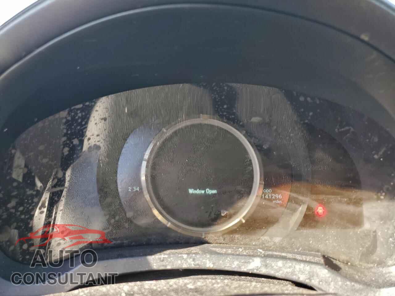 LEXUS IS 2018 - JTHBA1D2XJ5069238