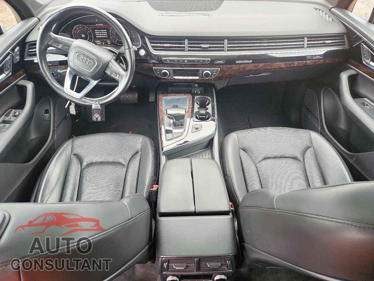 AUDI Q7 2017 - WA1VAAF77HD035808