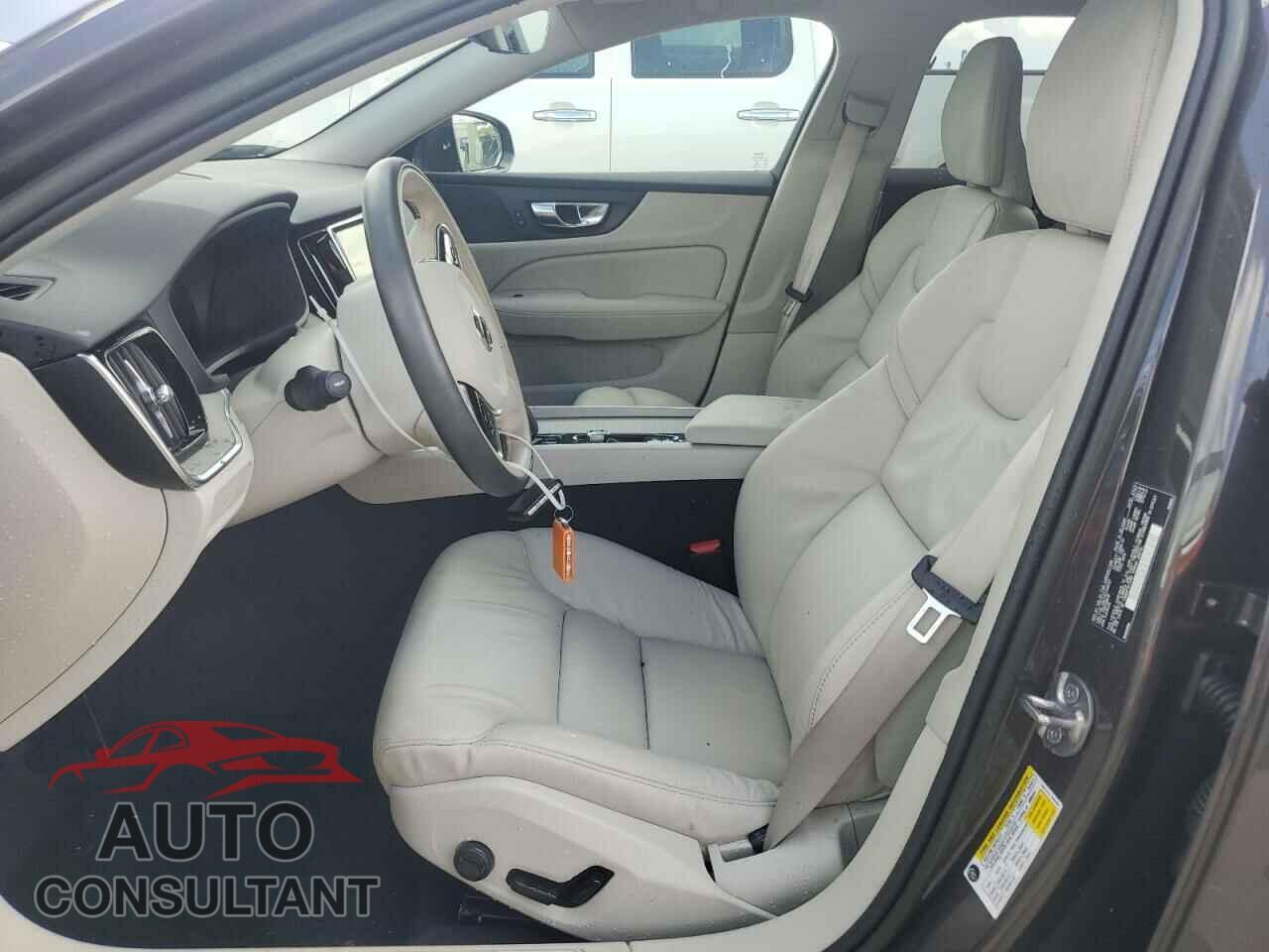 VOLVO V60 2023 - YV4L12WY1P2109727