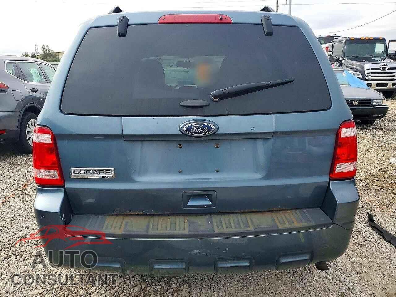 FORD ESCAPE 2011 - 1FMCU9D70BKB12202