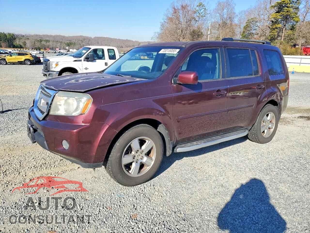 HONDA PILOT 2011 - 5FNYF4H52BB098574