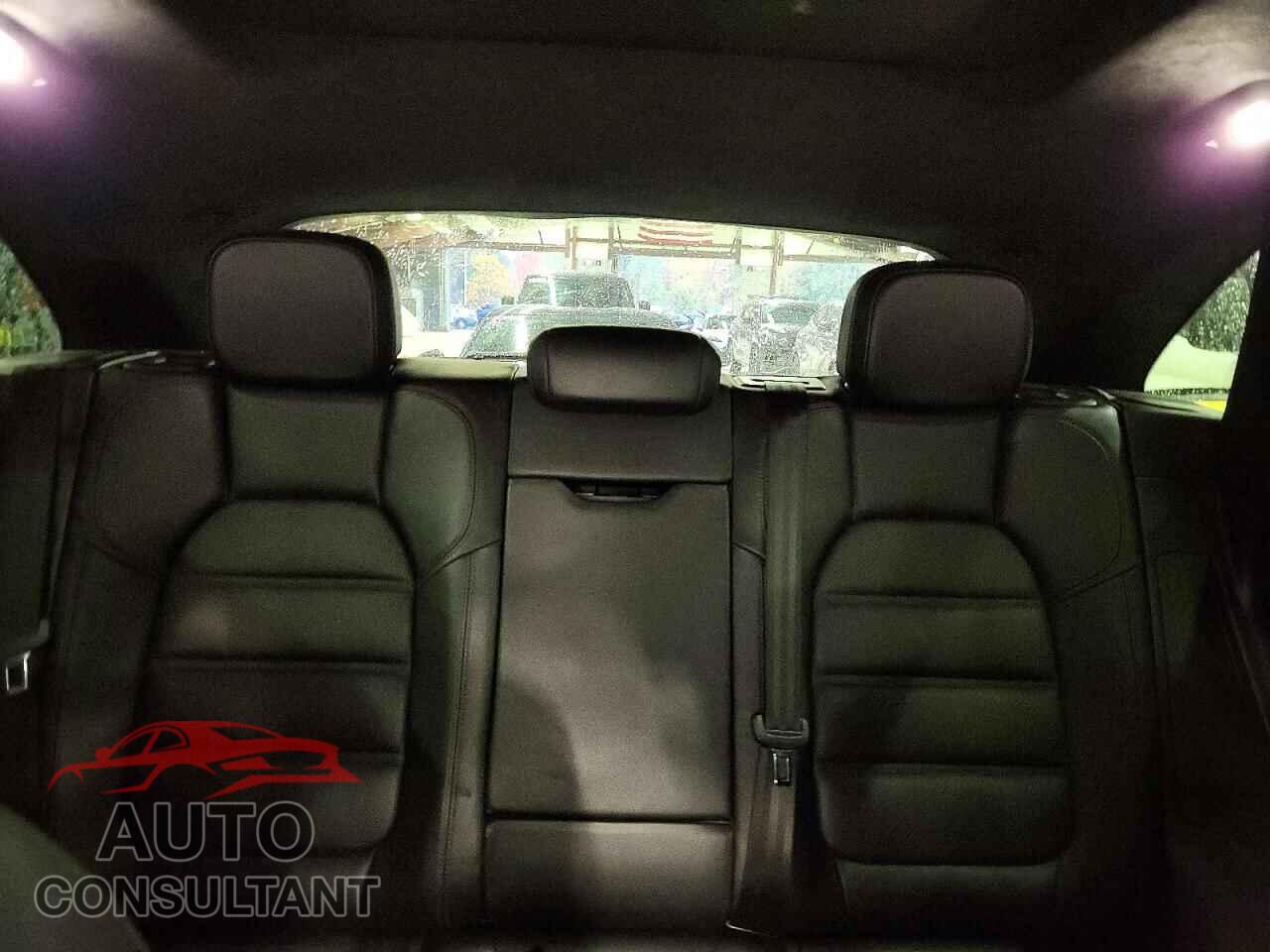 PORSCHE MACAN 2015 - WP1AF2A57FLB90314