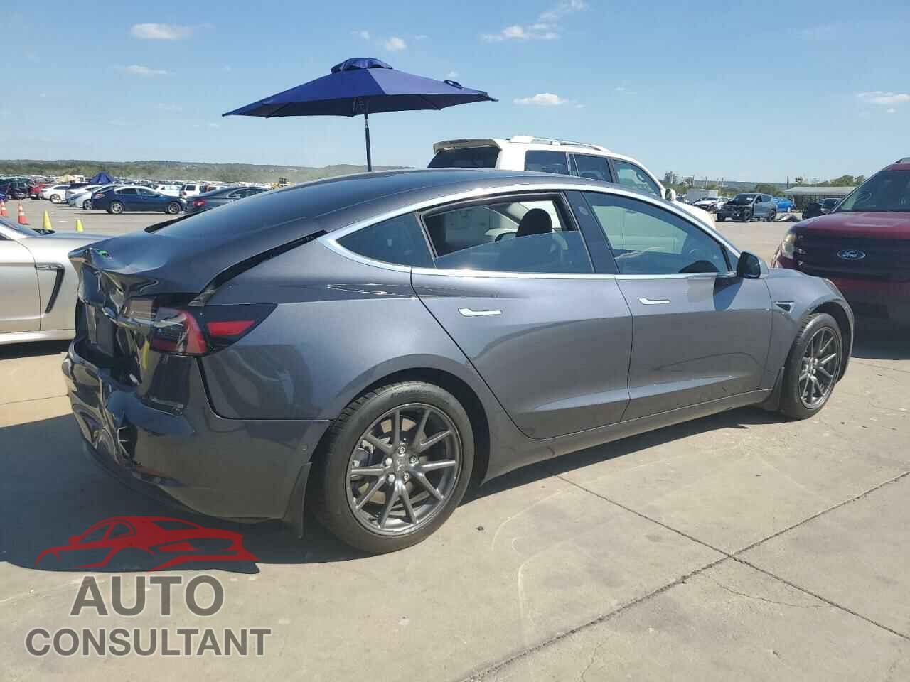TESLA MODEL 3 2020 - 5YJ3E1EB1LF663890