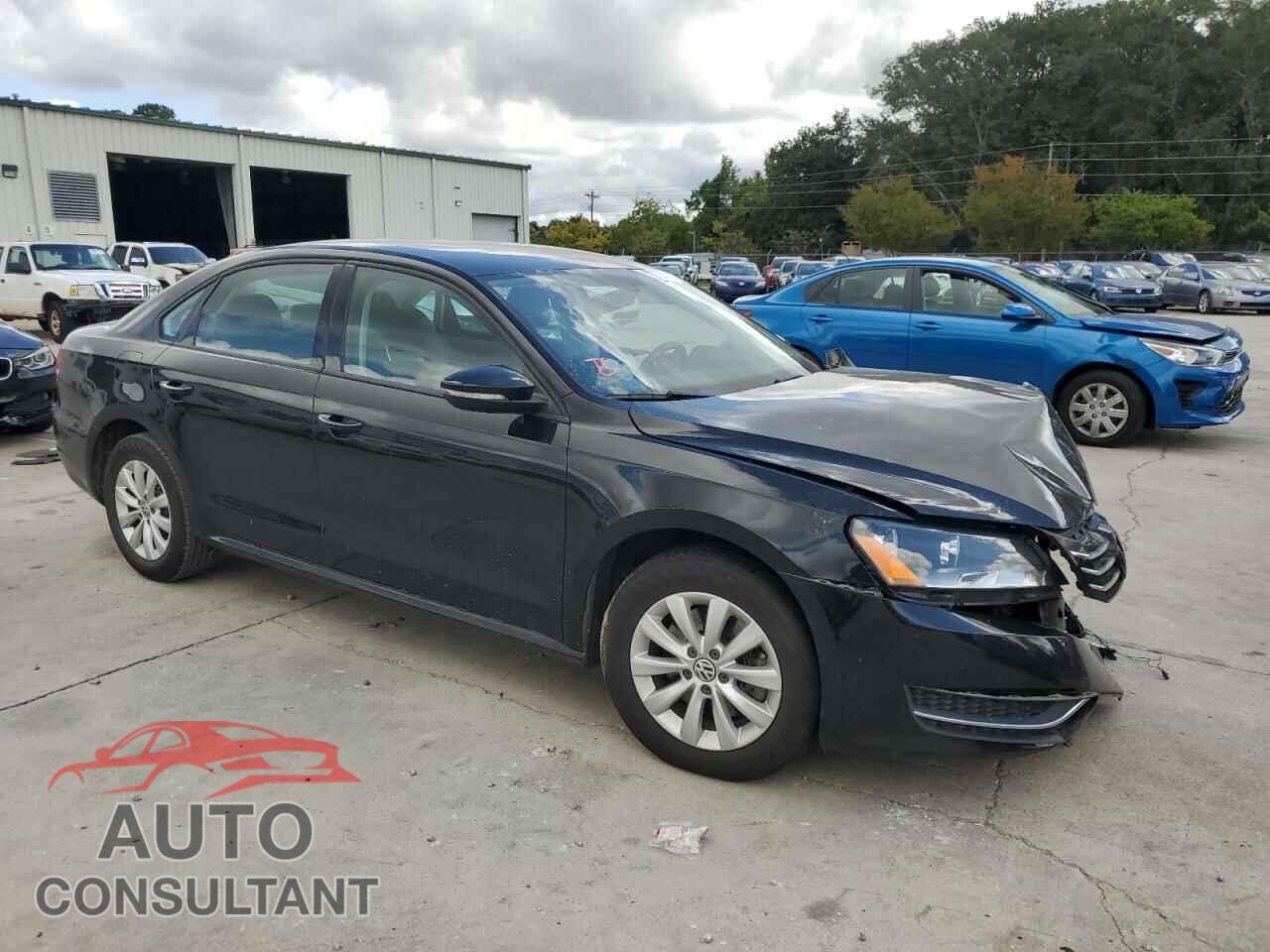 VOLKSWAGEN PASSAT 2012 - 1VWAH7A35CC088008