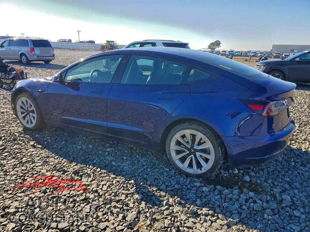 TESLA MODEL 3 2023 - 5YJ3E1EA5PF447523