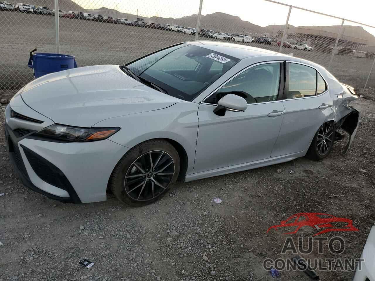 TOYOTA CAMRY 2022 - 4T1T11AK6NU008907