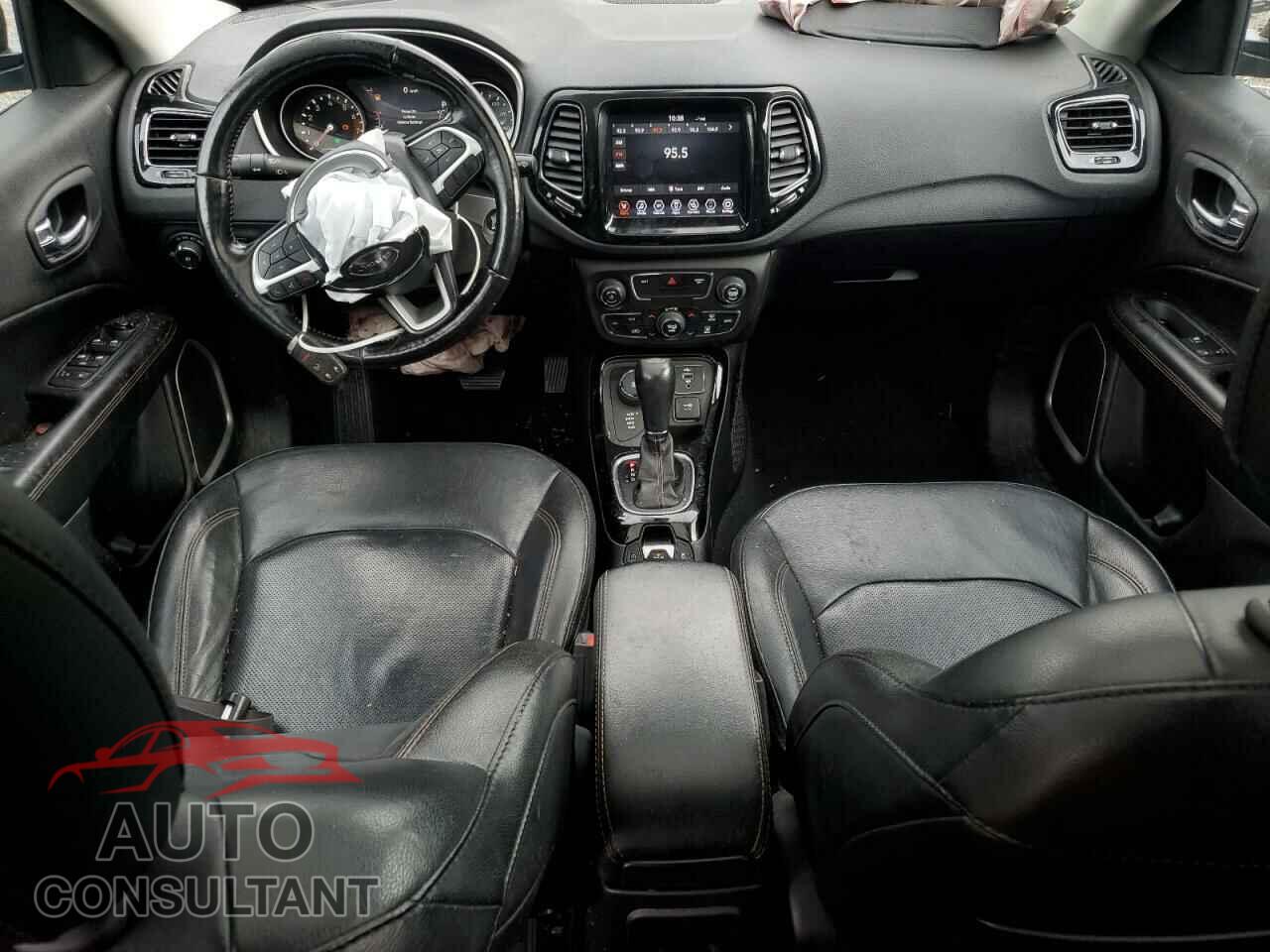 JEEP COMPASS 2020 - 3C4NJDCB1LT135261