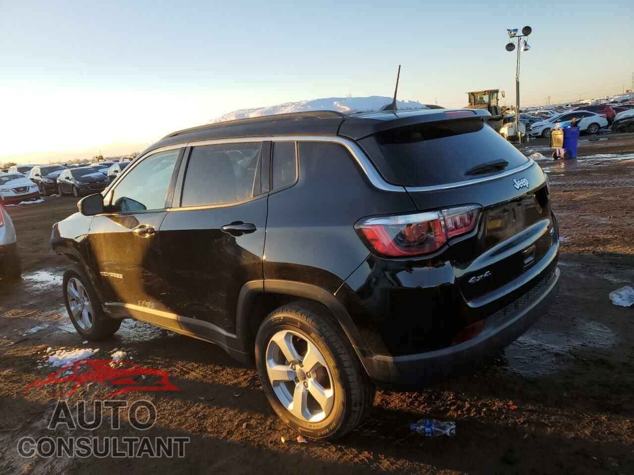 JEEP COMPASS 2018 - 3C4NJDBBXJT252271