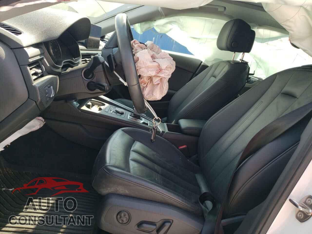 AUDI A4 2017 - WAUGMAF46HN067104