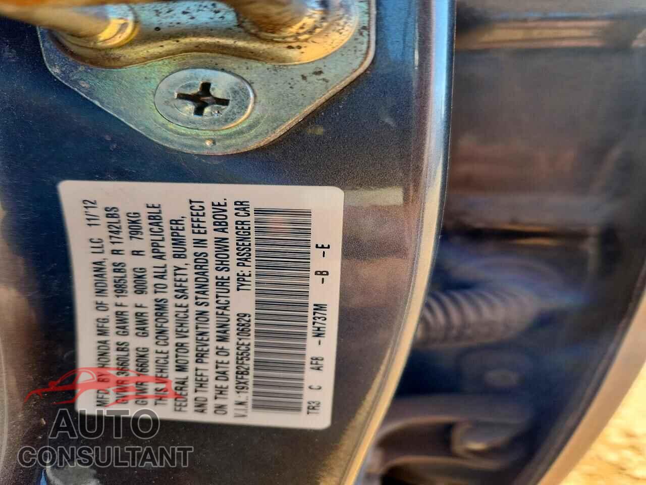 HONDA CIVIC 2012 - 19XFB2F55CE106829