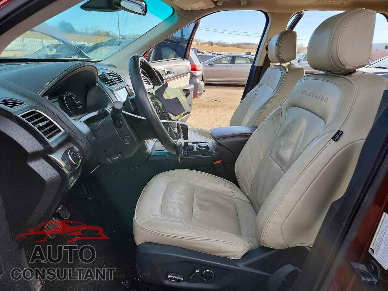 FORD EXPLORER 2016 - 1FM5K8HT8GGA55614