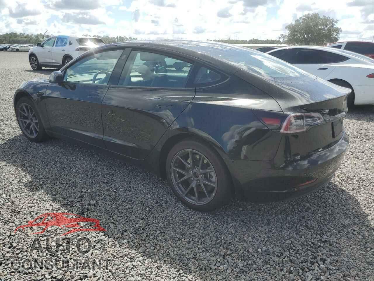TESLA MODEL 3 2023 - 5YJ3E1EA0PF455481