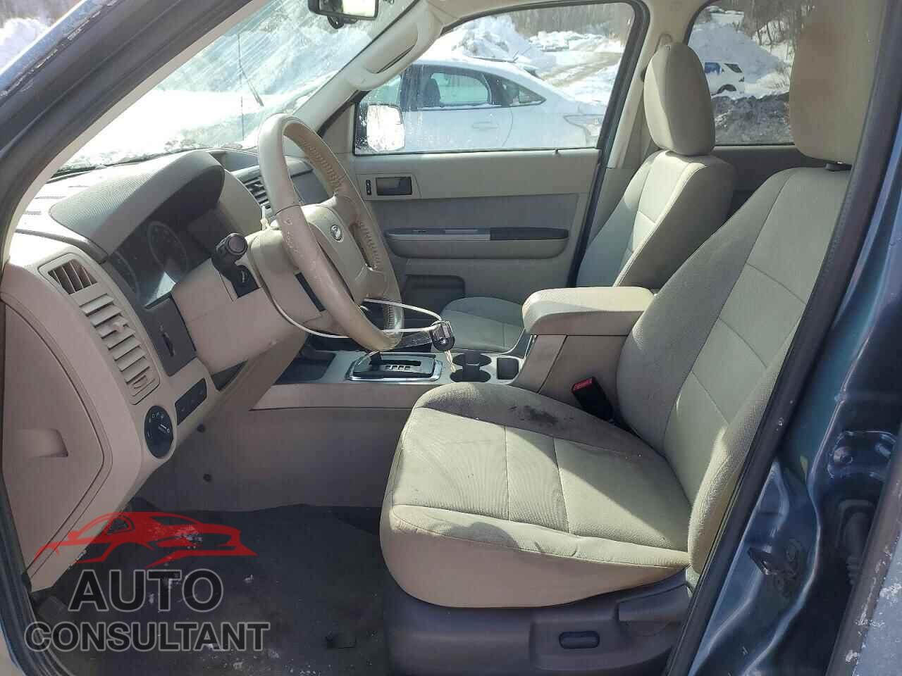 FORD ESCAPE 2010 - 1FMCU9DG2AKC81538
