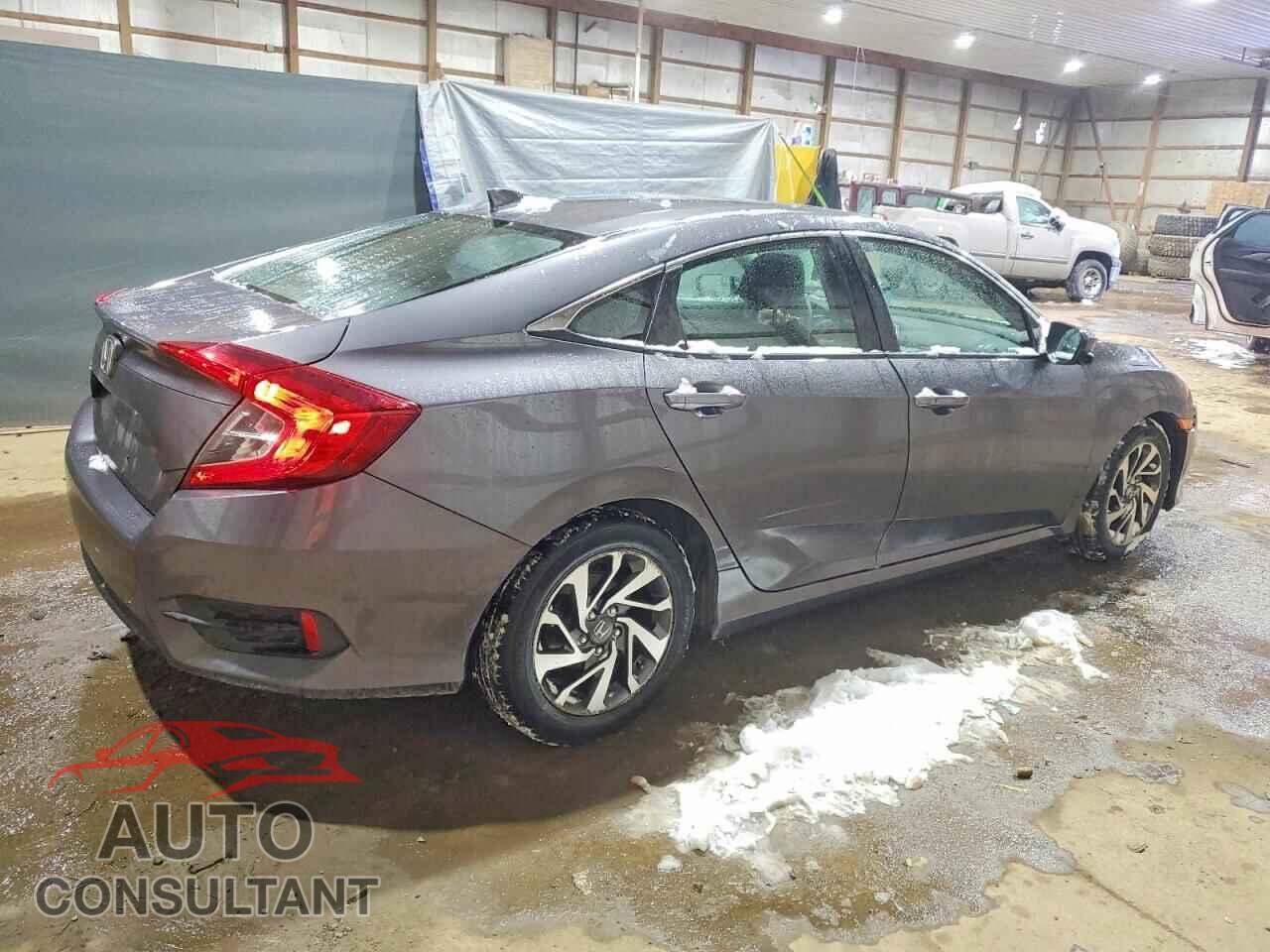HONDA CIVIC 2018 - 2HGFC2F75JH551296