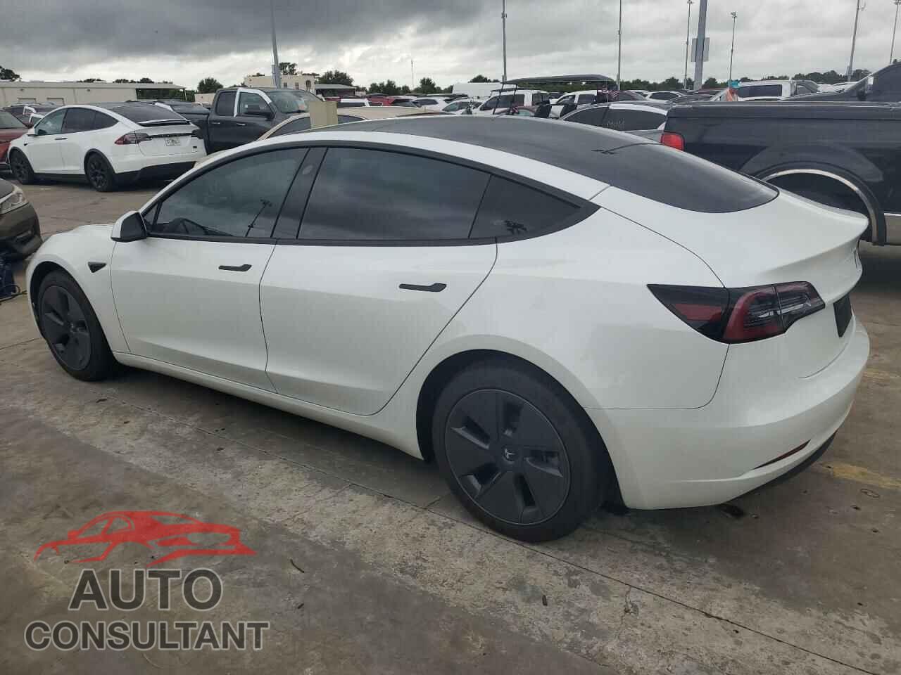 TESLA MODEL 3 2023 - 5YJ3E1EAXPF579273