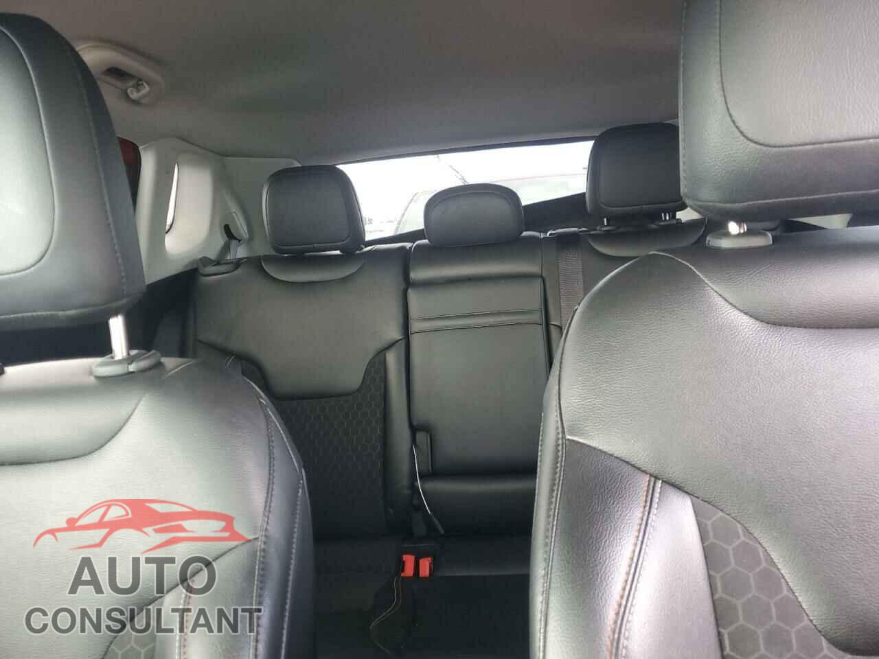 JEEP COMPASS 2018 - 3C4NJDBB6JT282108